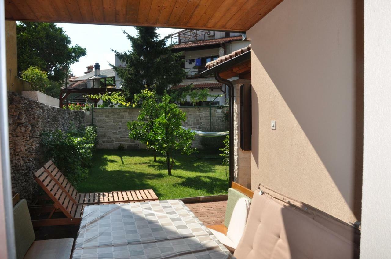 Holiday House Arena Пула Екстериор снимка